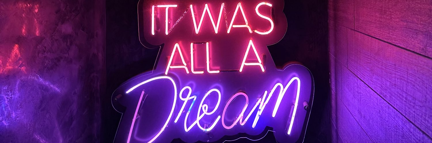 Marinaaaog's profile banner image