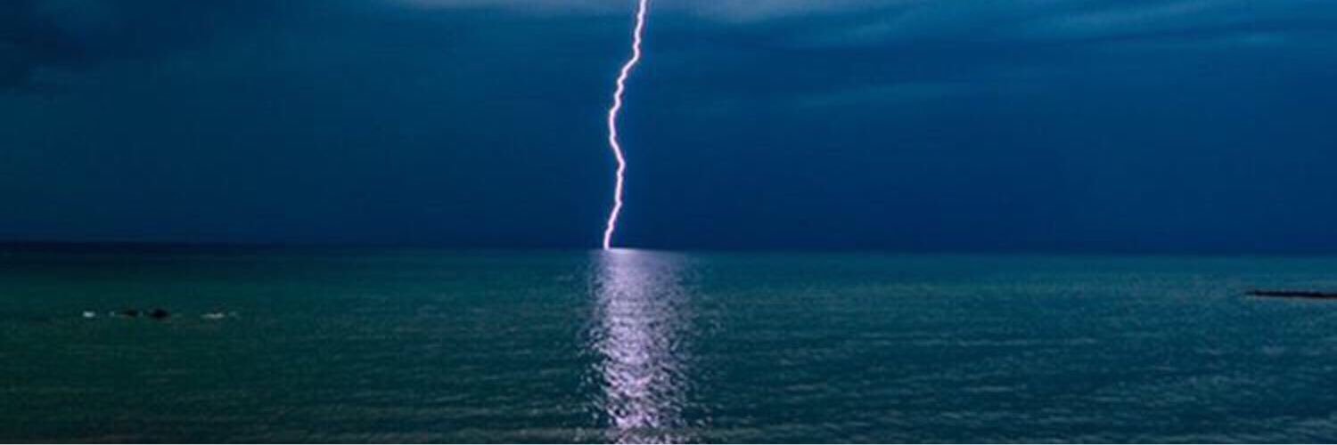 b0__o's profile banner image
