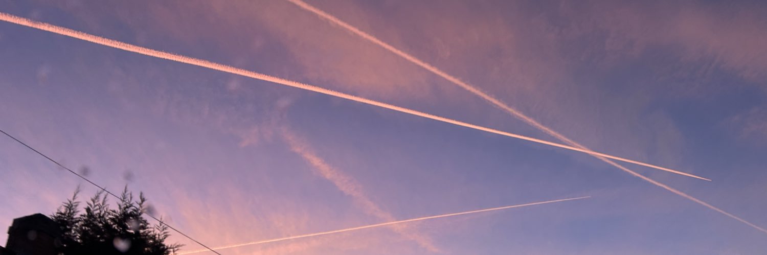 mrnking's profile banner image