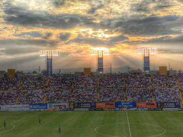 pe_hurtado's profile banner image
