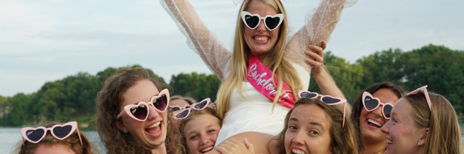 Janelle_s3's profile banner image