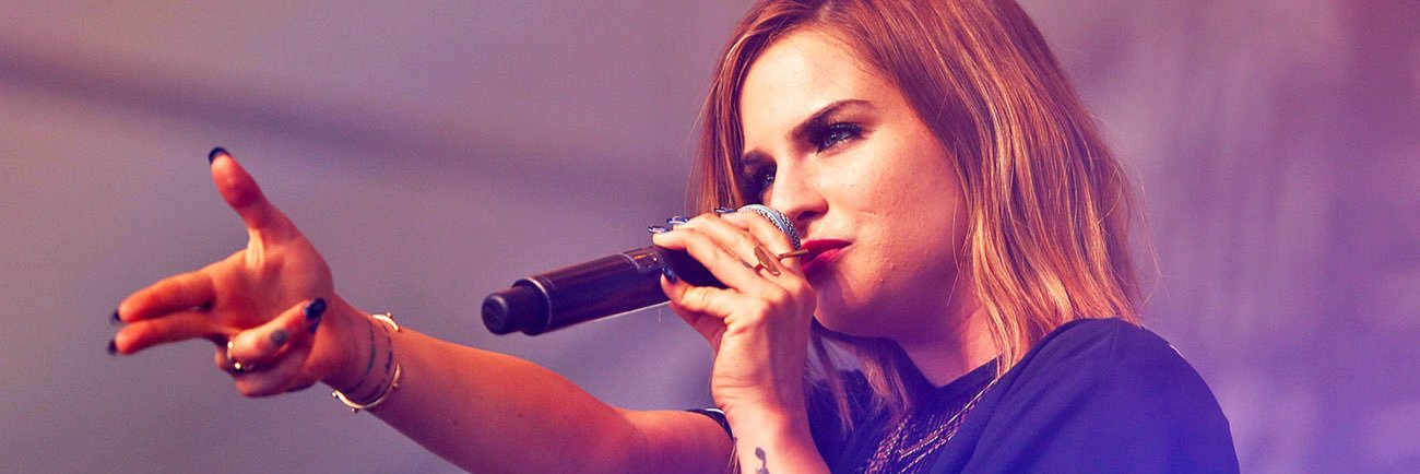 Mytchal Davis banner