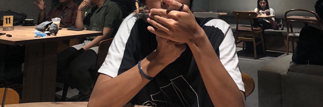 Loxleey's profile banner image