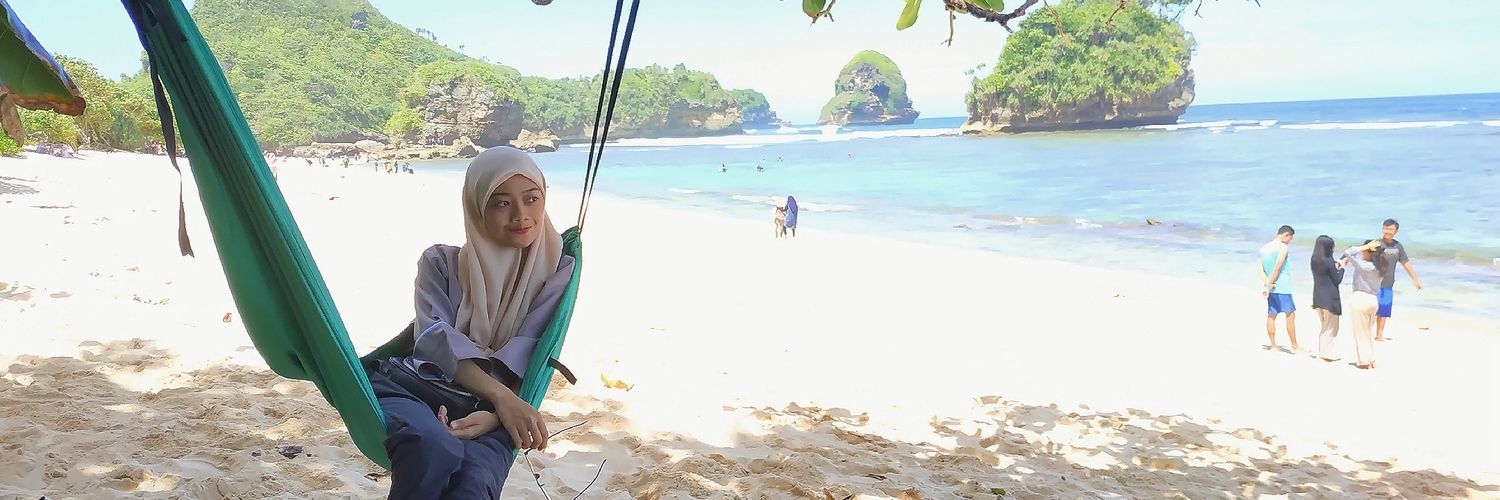 hannayoman's profile banner image