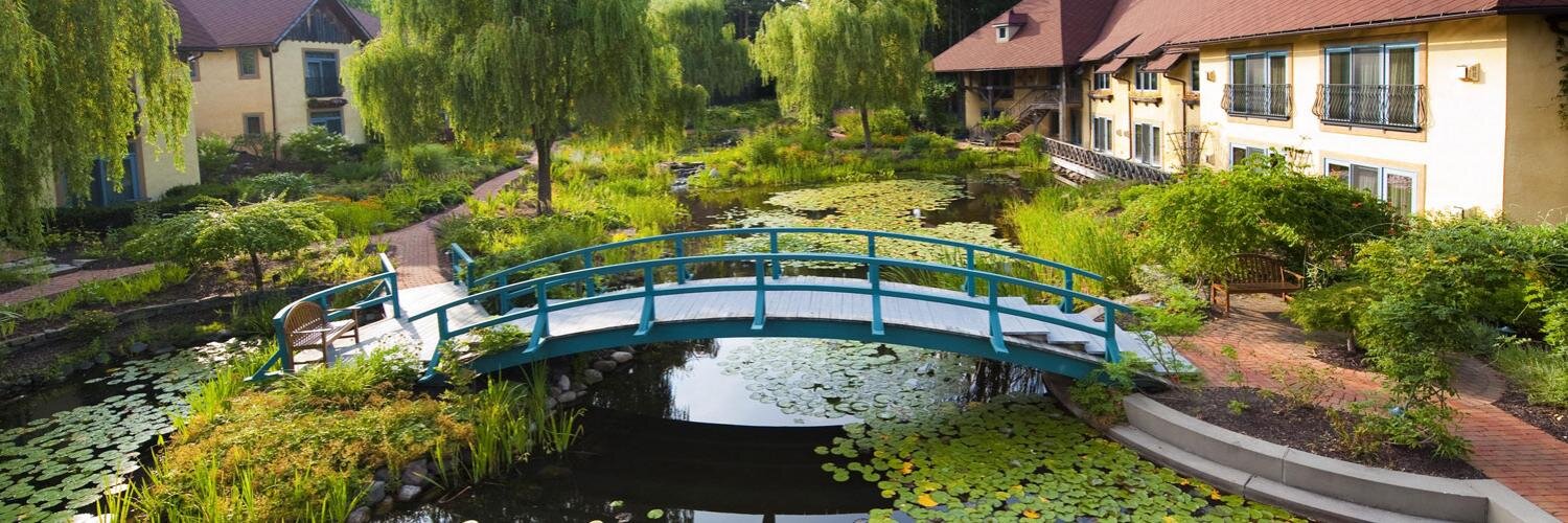 Mirbeau, Skaneateles banner