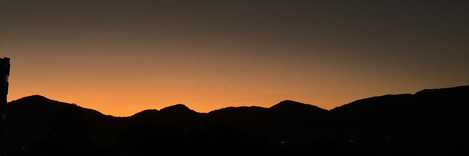 lunamacfer's profile banner image