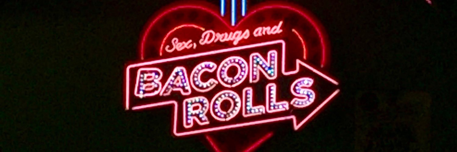 coxeylou's profile banner image