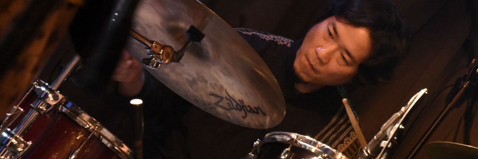 マーティン banner