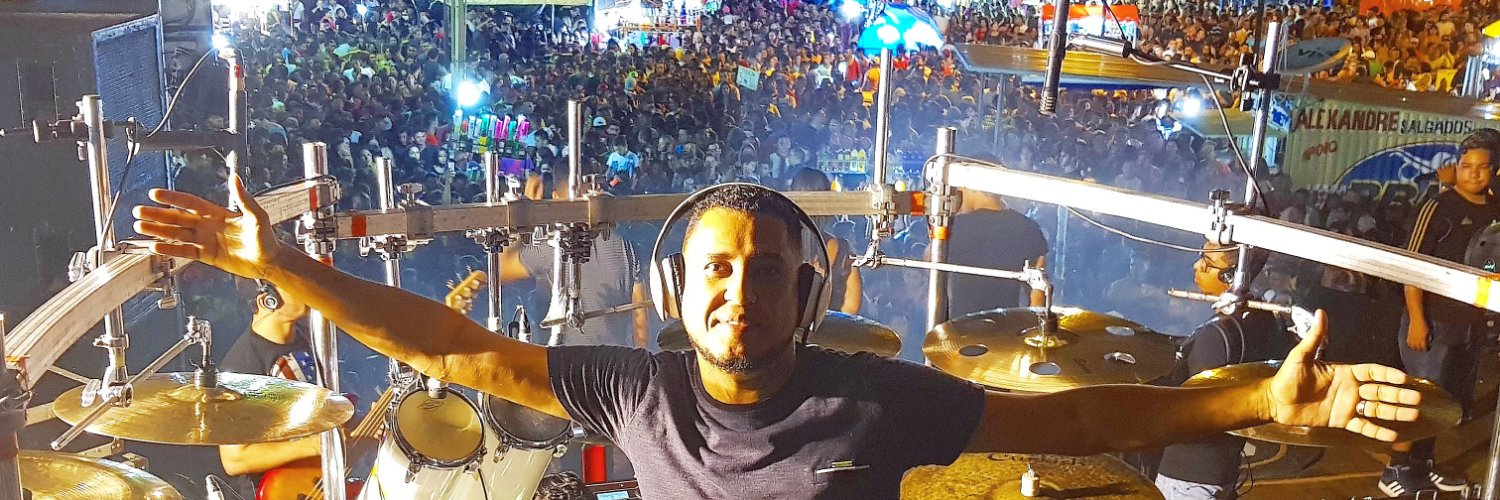 SYVASCONCELOS's profile banner image