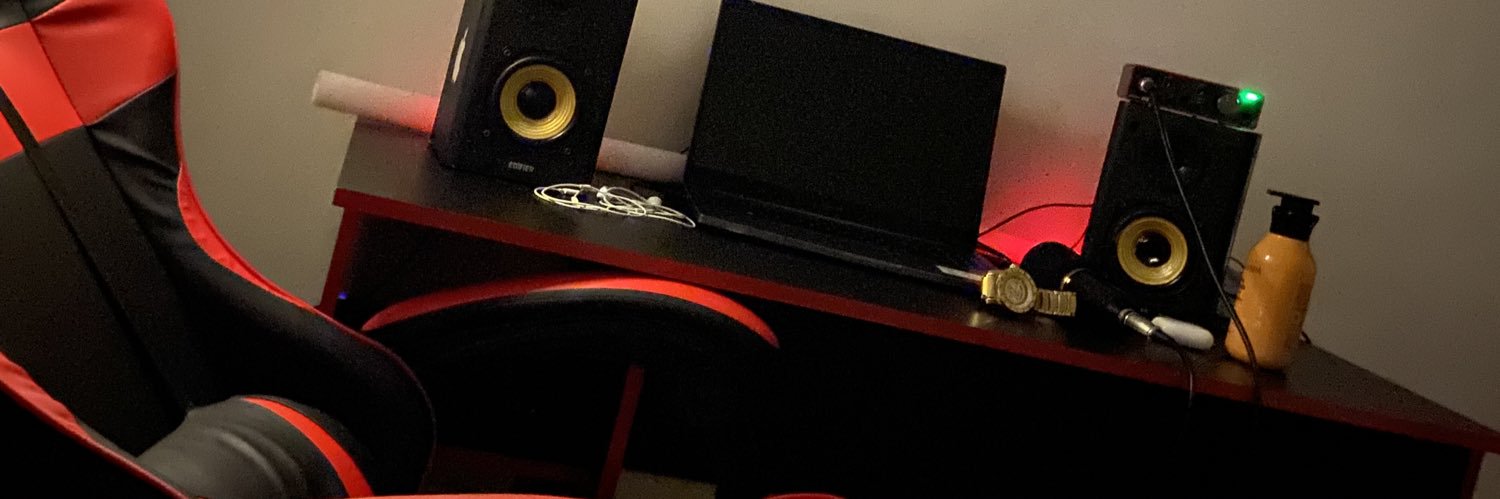 vtchiq's profile banner image