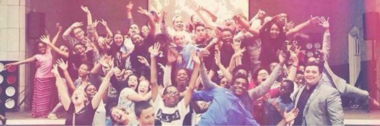 revolution_tpp's profile banner image