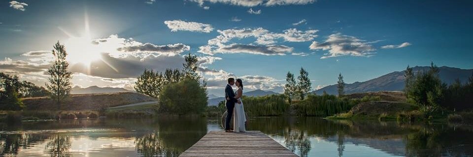 QTWedding's profile banner image
