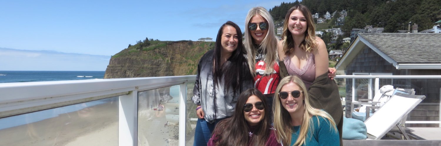 chels_george_'s profile banner image