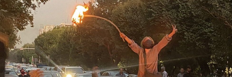 merhrdoot's profile banner image