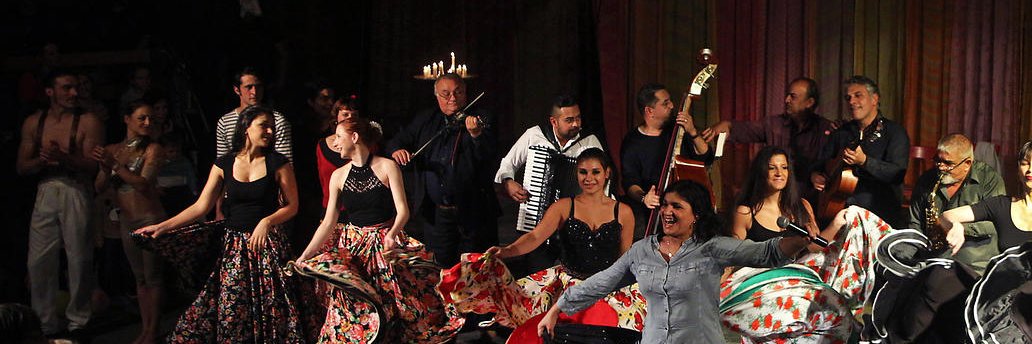 DeliaROMANES's profile banner image