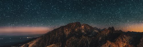 leslieannebeard's profile banner image