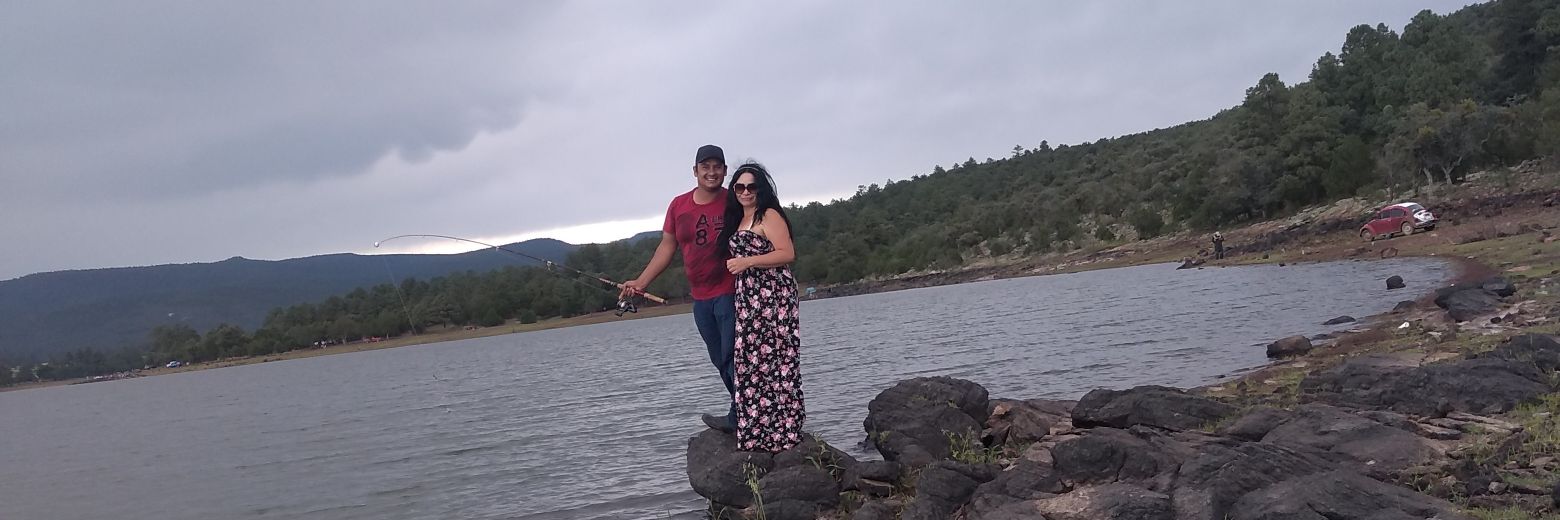 Isa_Burciaga's profile banner image