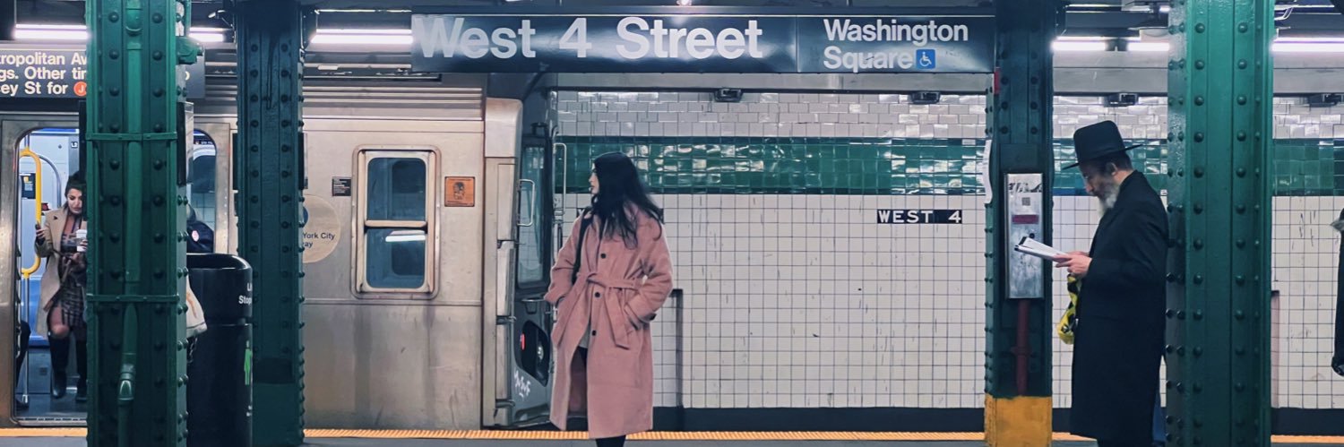 Sarah Yáñez-Richards's banner