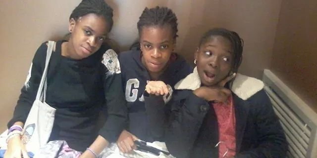 les zumelle locko banner