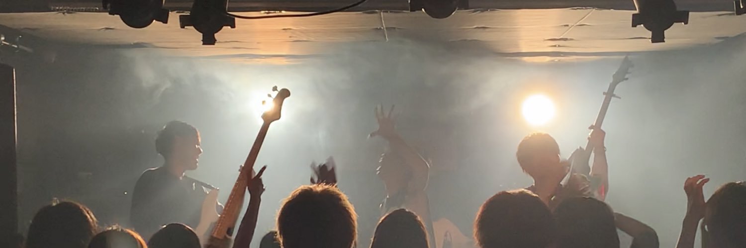 pnkylv's profile banner image