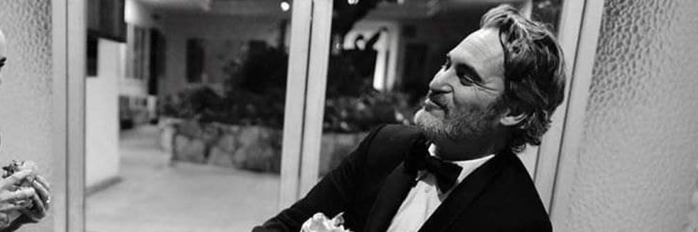 “ banner