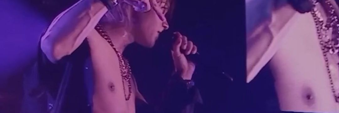 U_1004's profile banner image