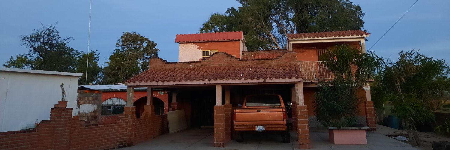 Lvzla17's profile banner image