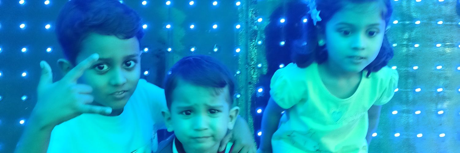MuneebTauhid's profile banner image