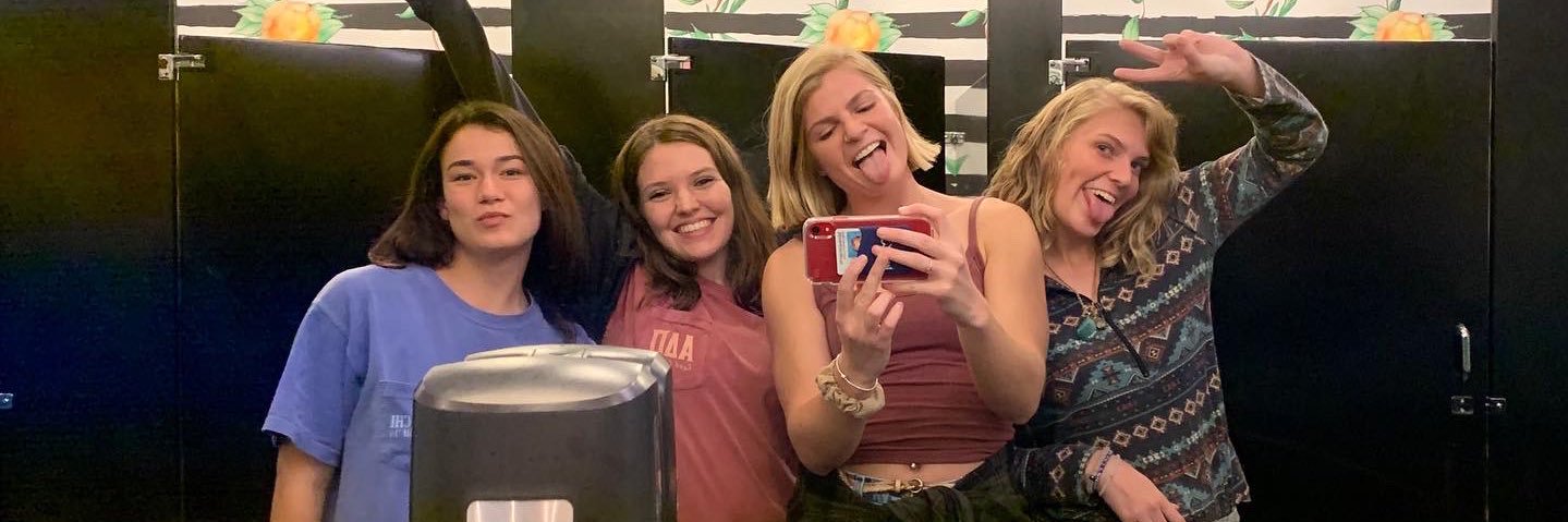 caribrookeee's profile banner image