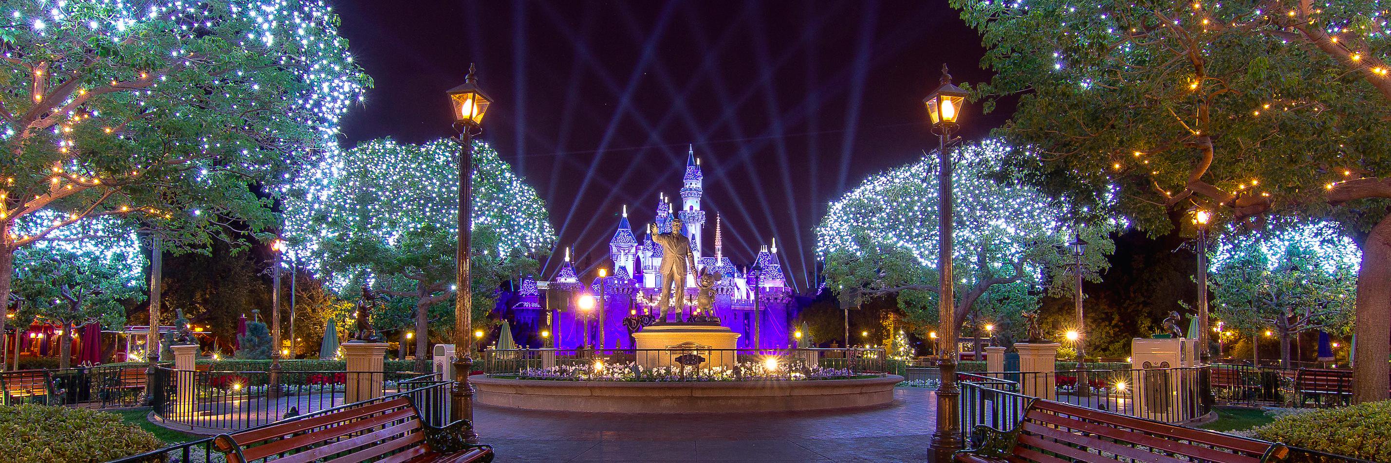DisneylandLive's profile banner image