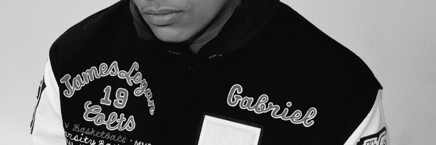M banner