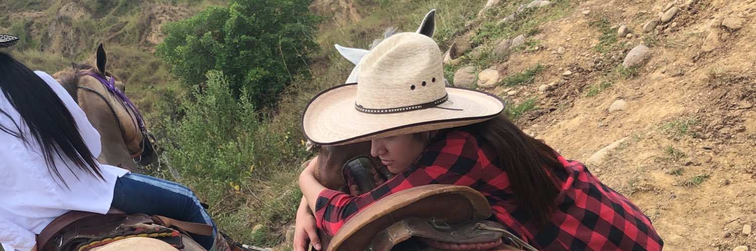 alejacas10's profile banner image