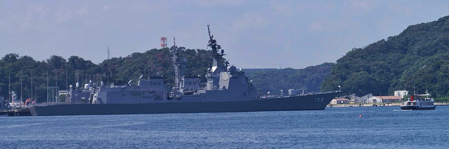 MOXF6's profile banner image