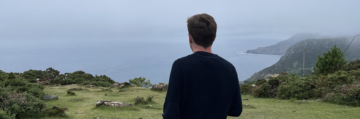 fbermudojunco's profile banner image
