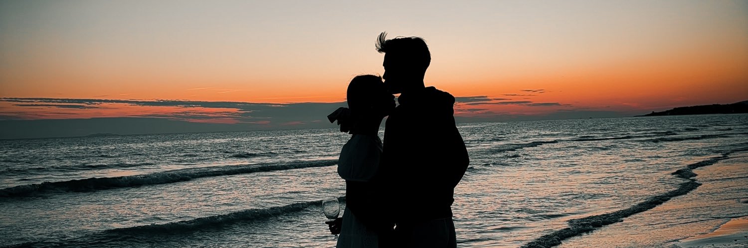 ErikaRasonabe's profile banner image