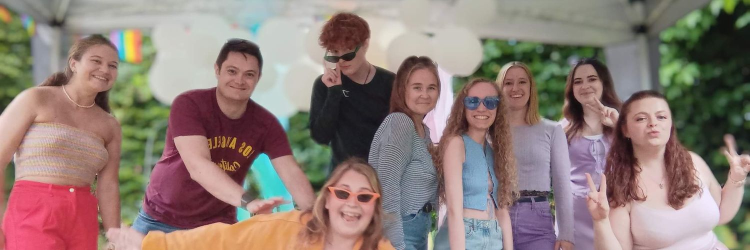 Elliephant25's profile banner image