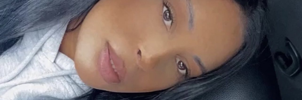 oliviaMrose's profile banner image