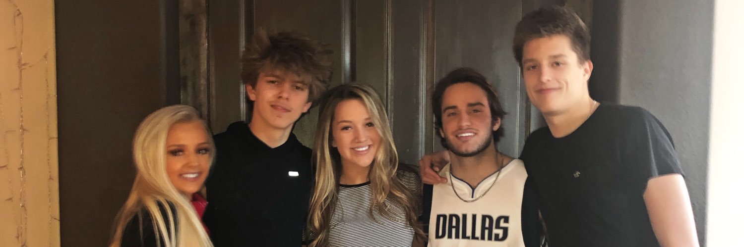 Colton Doggett banner