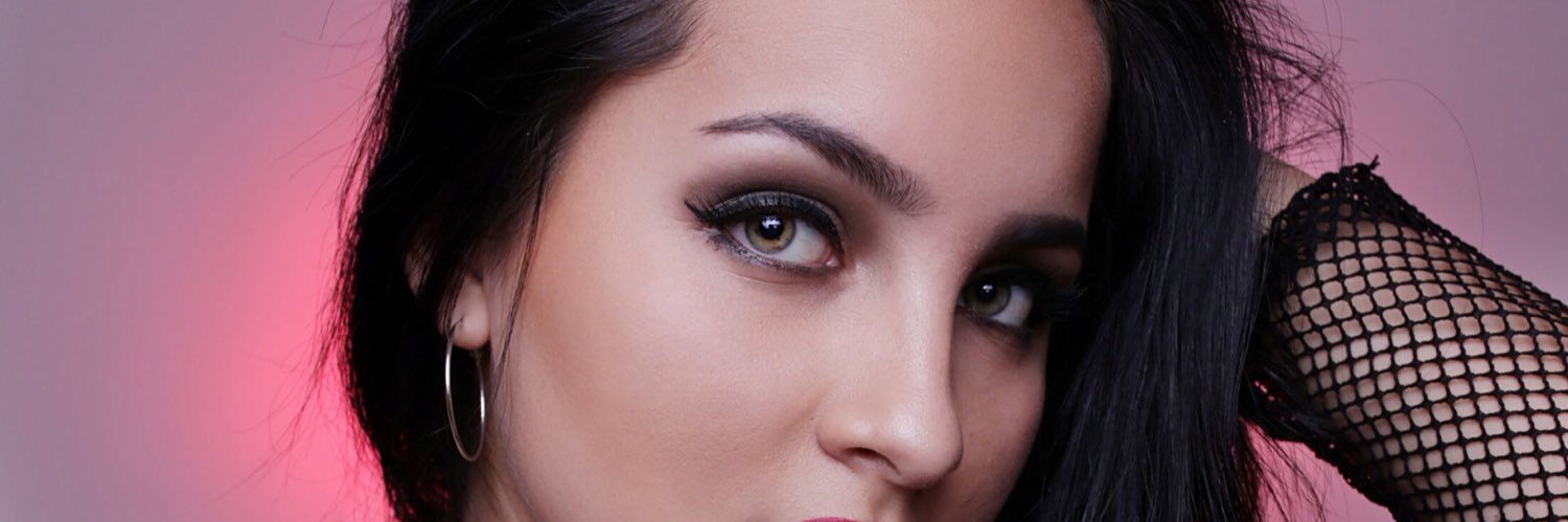 CarlaBorquez's profile banner image
