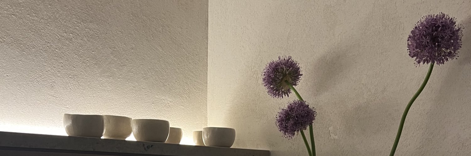 inesmartlo's profile banner image