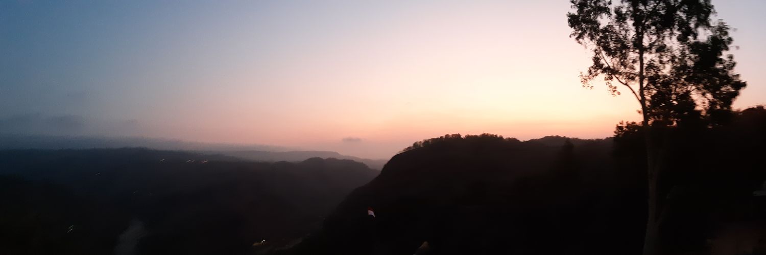 rieaoaaa's profile banner image