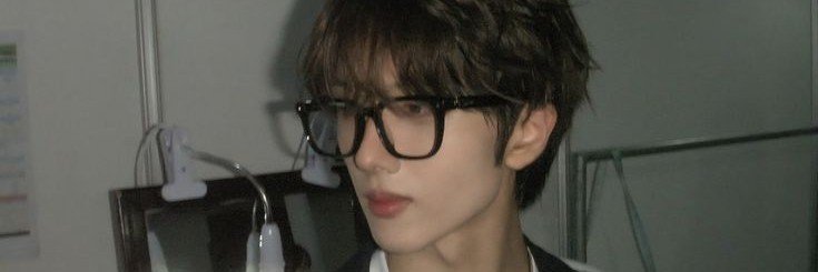 PJSISEON's profile banner image