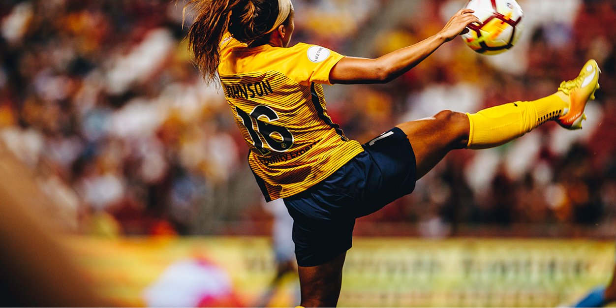 DreamOnRose's profile banner image