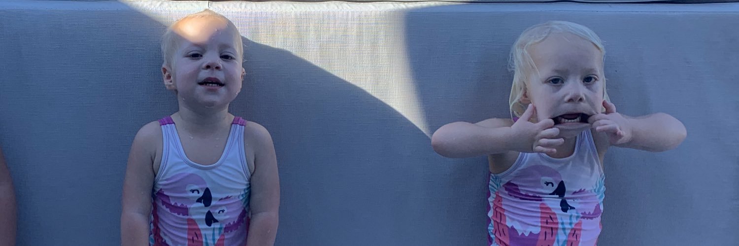 Erinn Holt banner