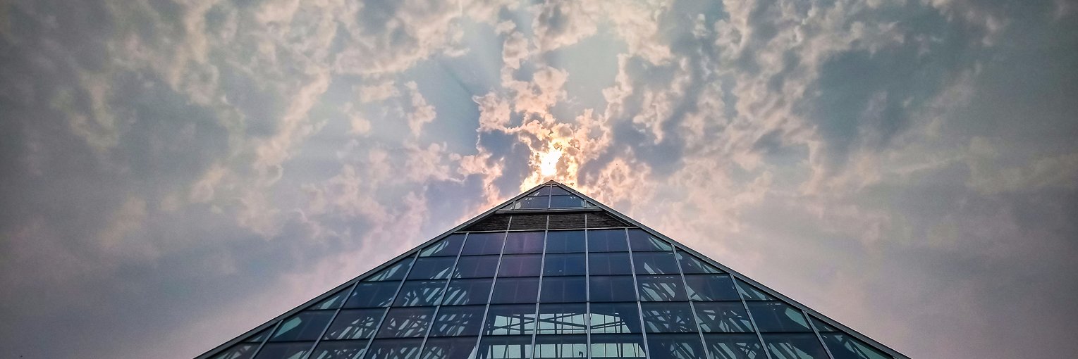 #WeAreYEG 📷 🎥 📈 banner