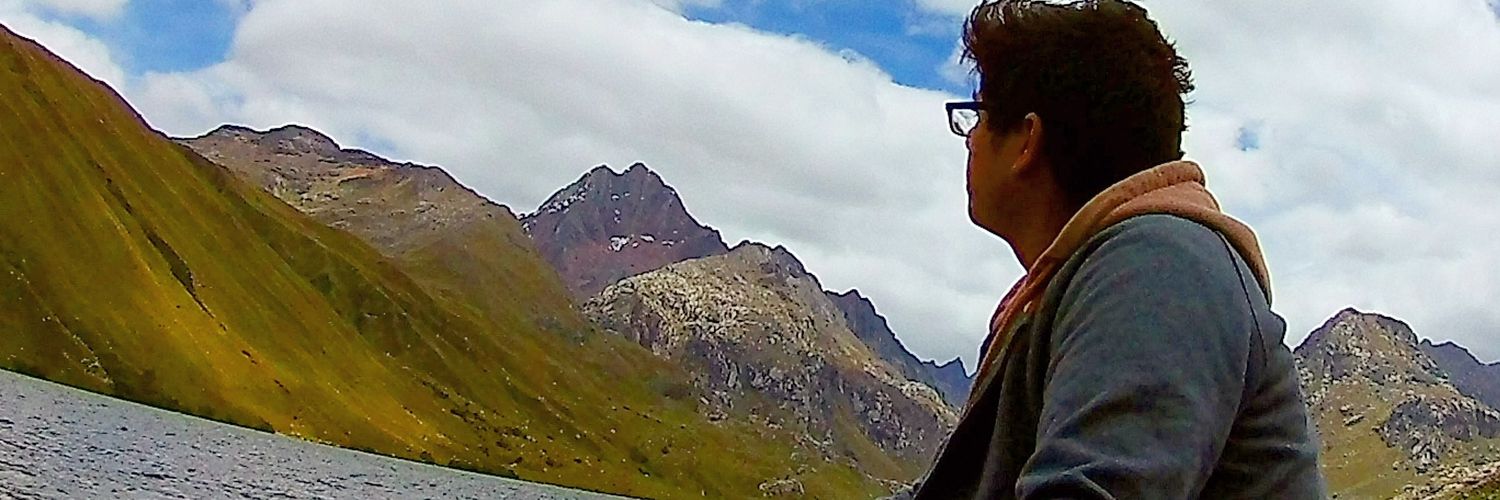 dr_robertofvv's profile banner image