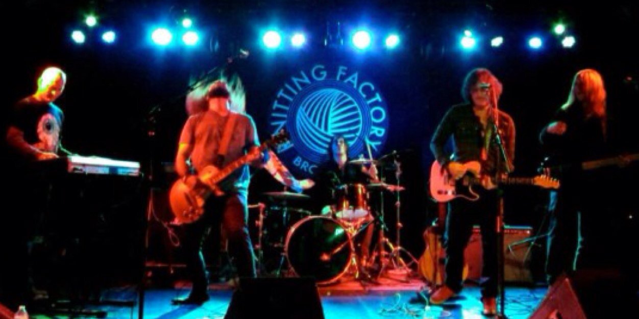 ThreadsOfScarlet banner