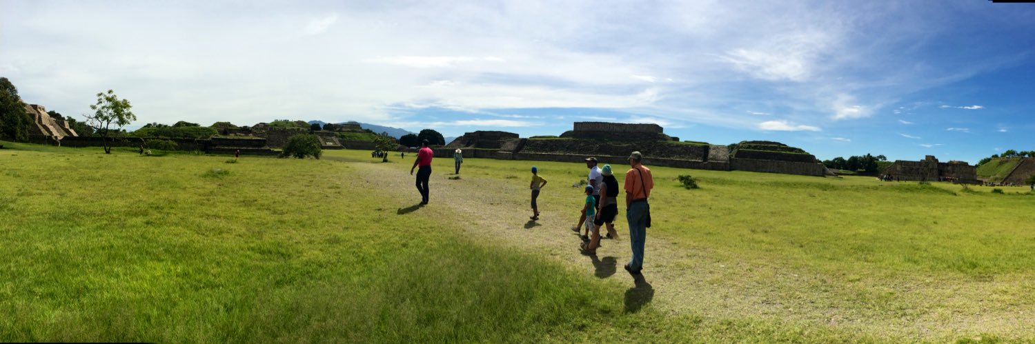 Fernando Gómez Guzmán banner