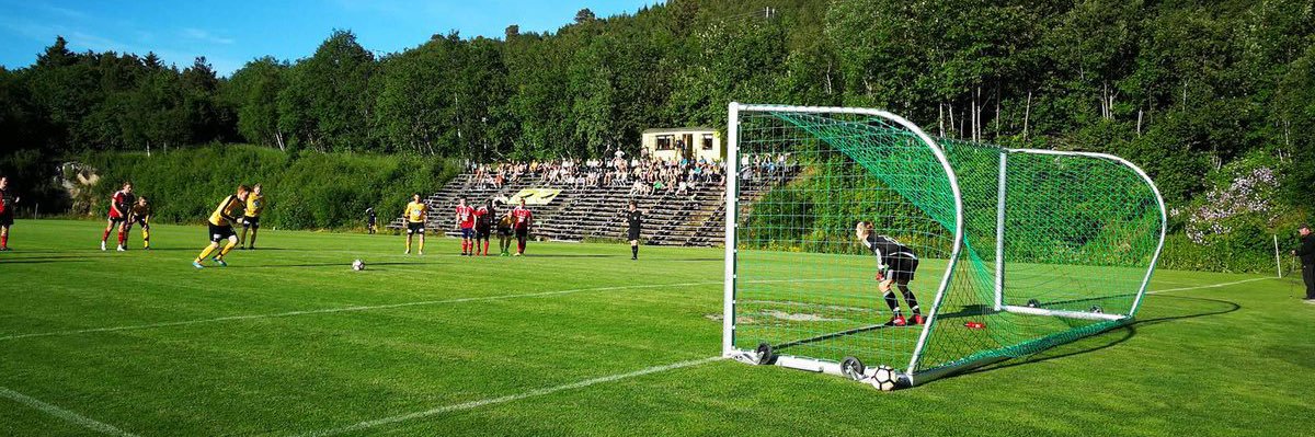 TIL Fotball banner