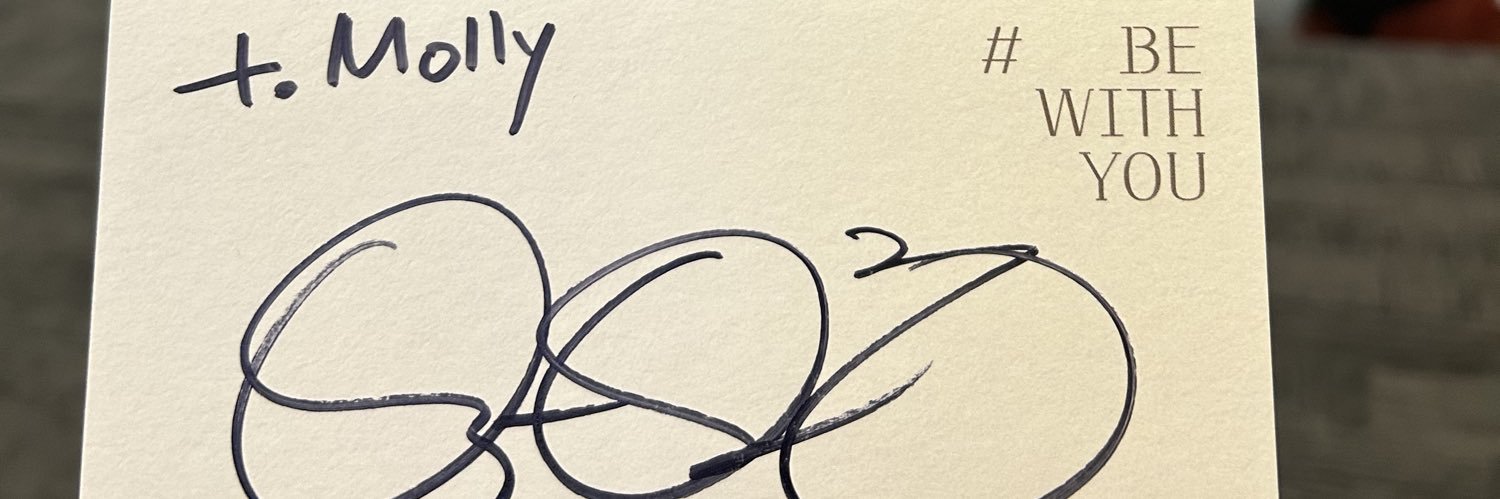 MollyyyMy's profile banner image